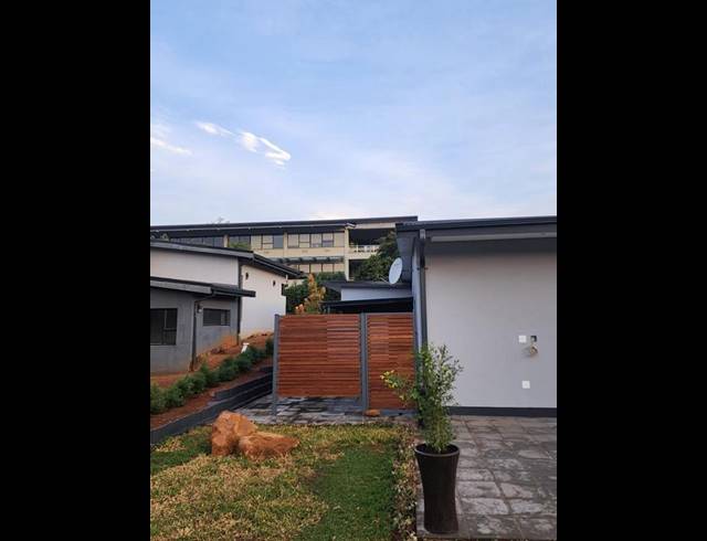 3 BEDROOM HOUSE FOR SALE IN MONTROSE
